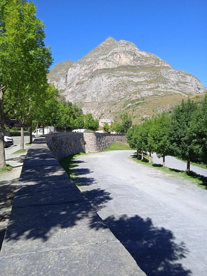 Studio Cerisema Pyrenees Zenith Luz-Saint-Sauveur Εξωτερικό φωτογραφία